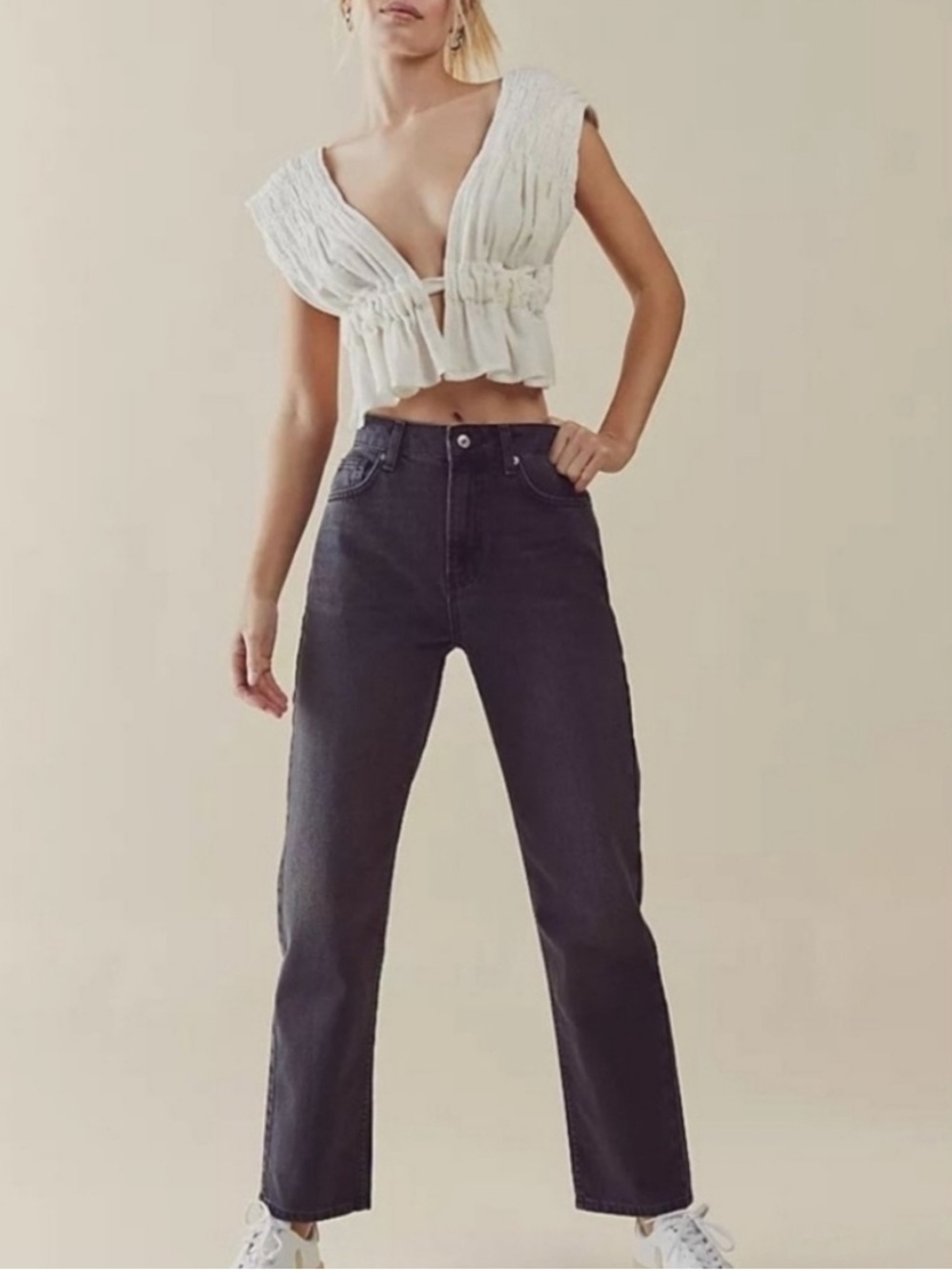 We The Free The Pacifica High Rise Slim Straight Leg Jeans in Washed Black